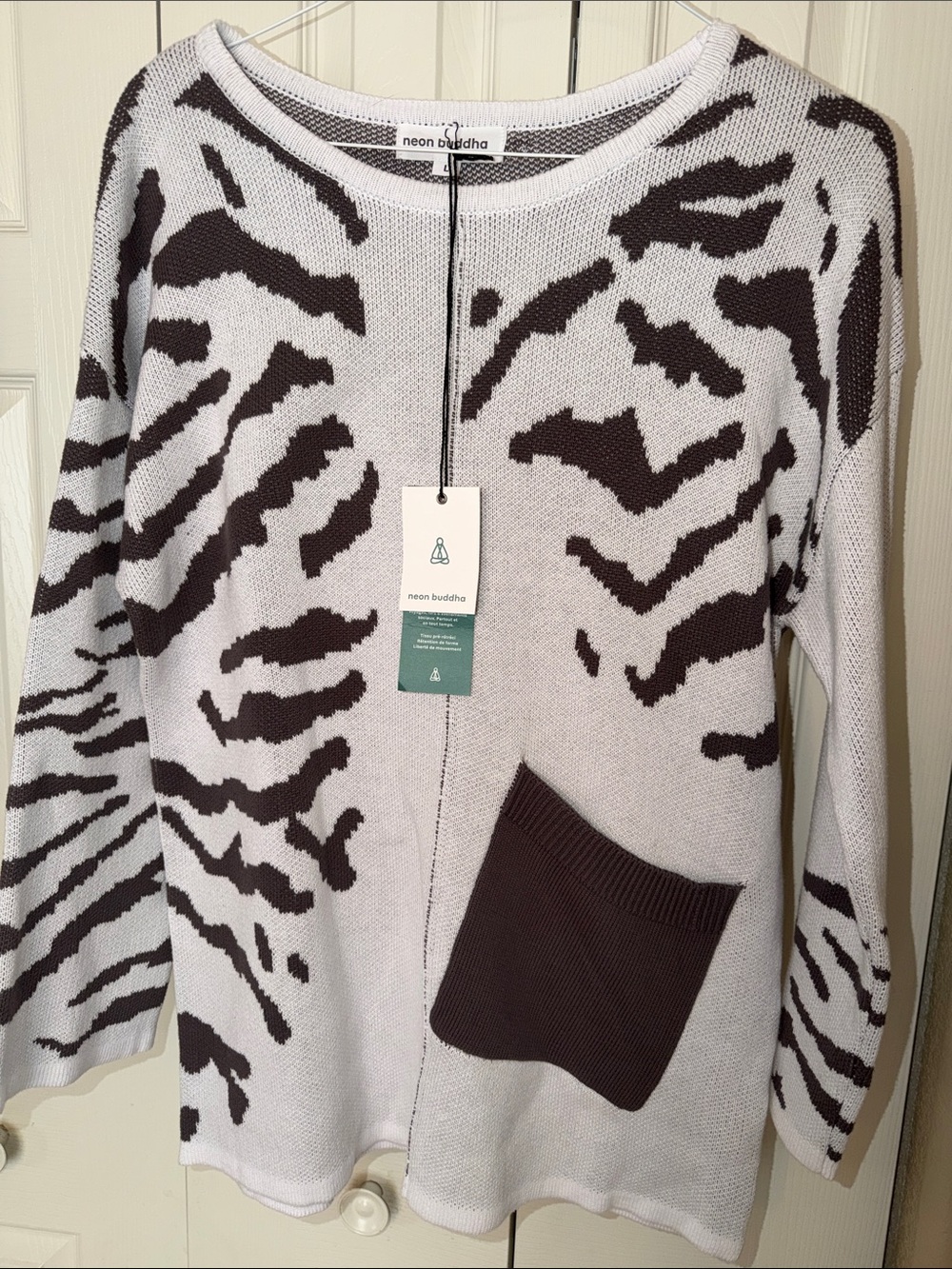 neon buddha WILD SIDE sweater sz L 🐈‍⬛